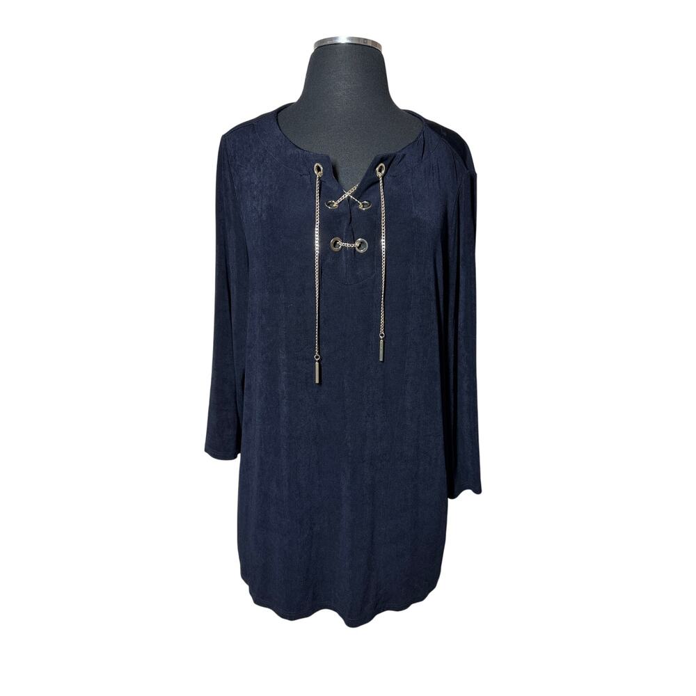 Chico’s Travelers Navy Blue Lace-Up Chain Neckline Top 3/4 Sleeve Sz 3 / XL